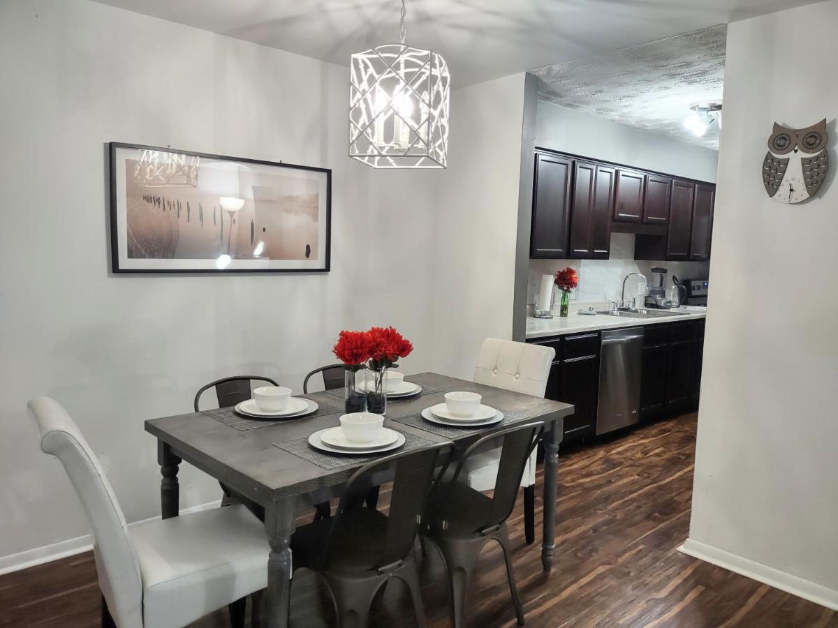 Charming Condo In Central Роли Экстерьер фото